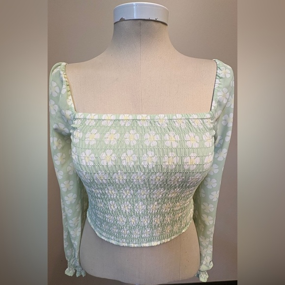 Simons Twik Sustainable Ruched Coquette Daisy Mint Long Sleeve Crop Top Small - Picture 2 of 10